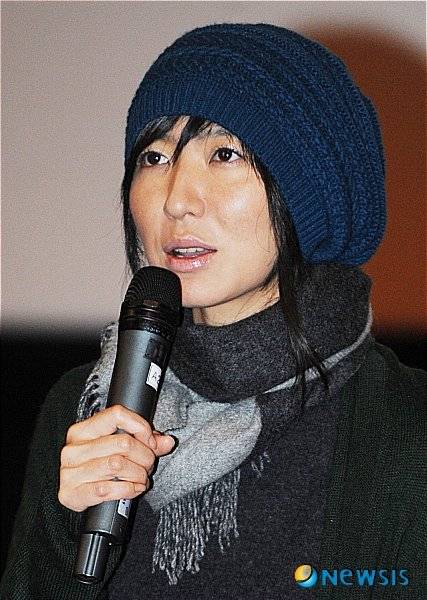 Bang Eun-jin (방은진, Korean actress, adaptation/dramatization, director