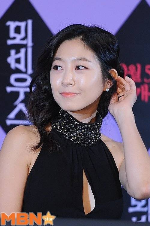 Lee Eun Woo 이은우 Korean Actress Hancinema The