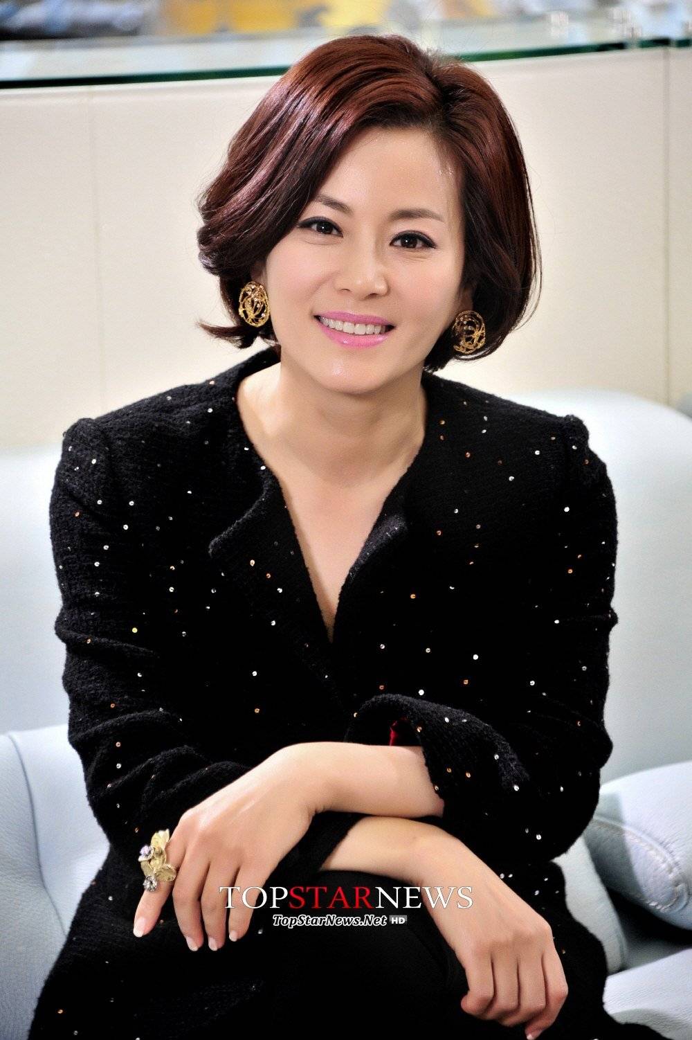 Kyeon Miri (견미리) - Picture Gallery @ HanCinema :: The Korean Movie and