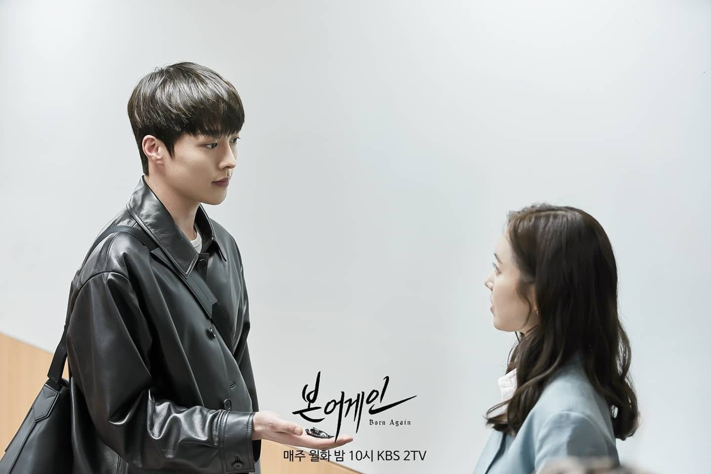 [Photos] New Stills Added for the Korean Drama 