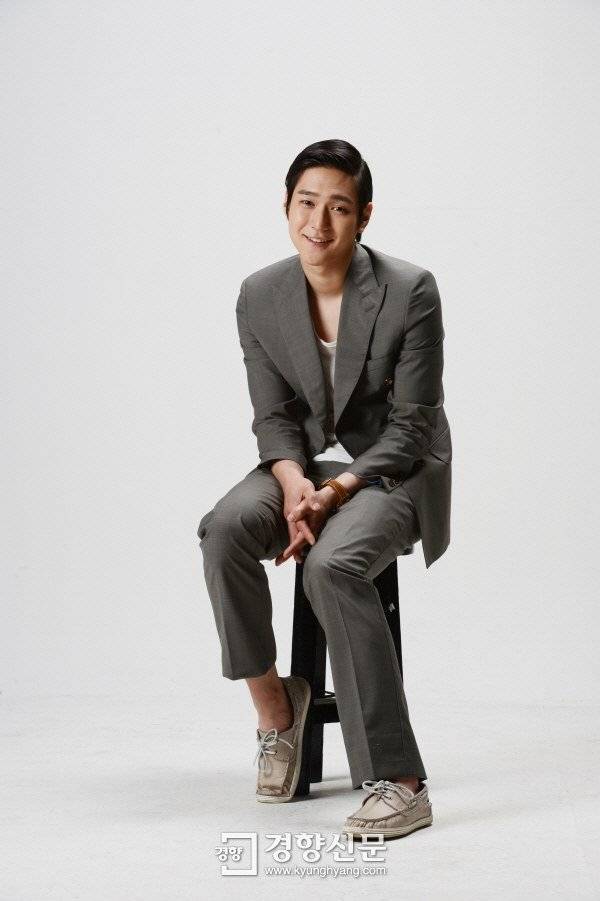 Ko Kyeong-pyo (고경표, Korean actor) @ HanCinema :: The Korean Movie and ...