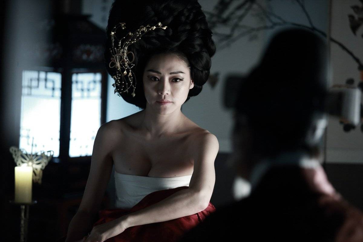 [photos Videos] Added New Stills And Video For The Upcoming Korean Movie The Treacherous