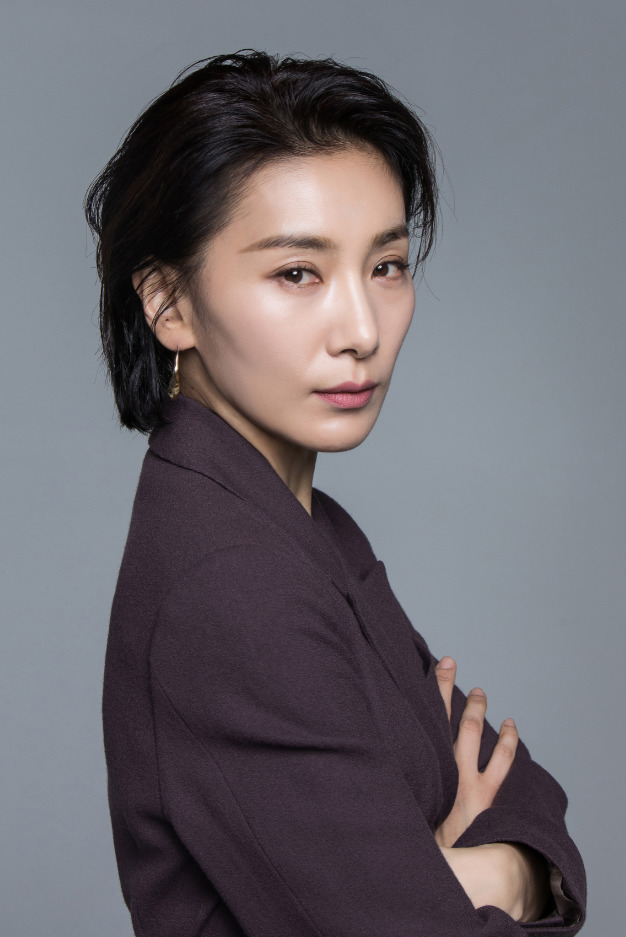 [Interview] Kim Seo-hyung Lost Herself in 