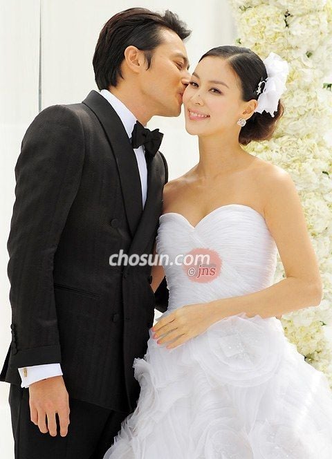 [PHOTOS] Ko So-young and Jang Dong-gun's wedding @ HanCinema :: The
