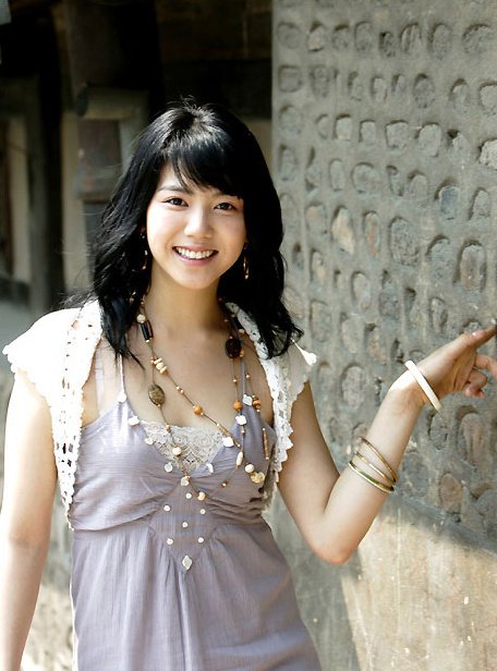 Kim Ok-bin (김옥빈, Korean actress, scriptwriter) @ HanCinema :: The ...
