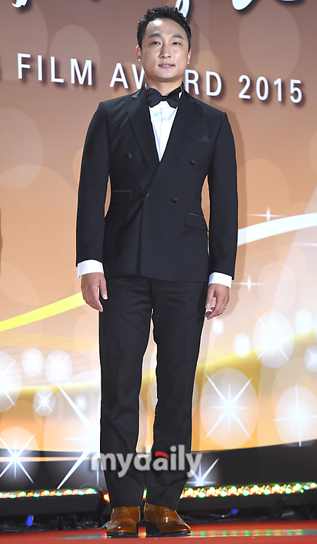 [Photos] The 52nd Daejong Film Awards, Actors and Actresses on the Red ...